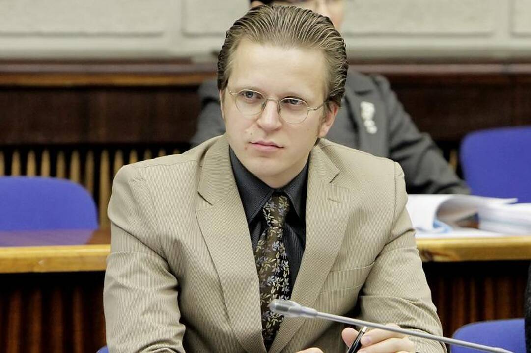 Politiką M. Žilį iš laipynių išpainiojo etikos sargai