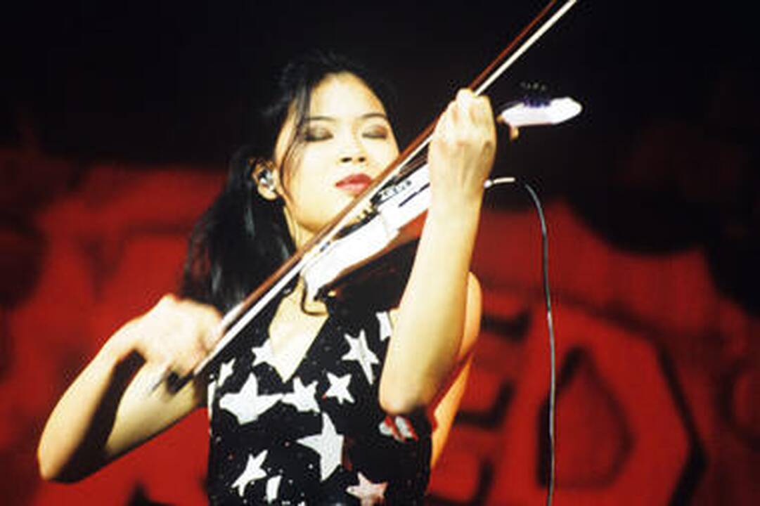 Vilniuje koncertuos smuiko virtuozė Vanessa Mae
