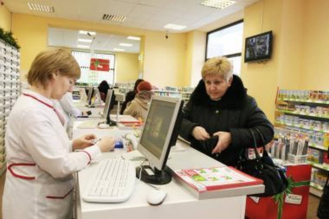 Mažinti vaistų kainas ragina visus rinkos dalyvius 