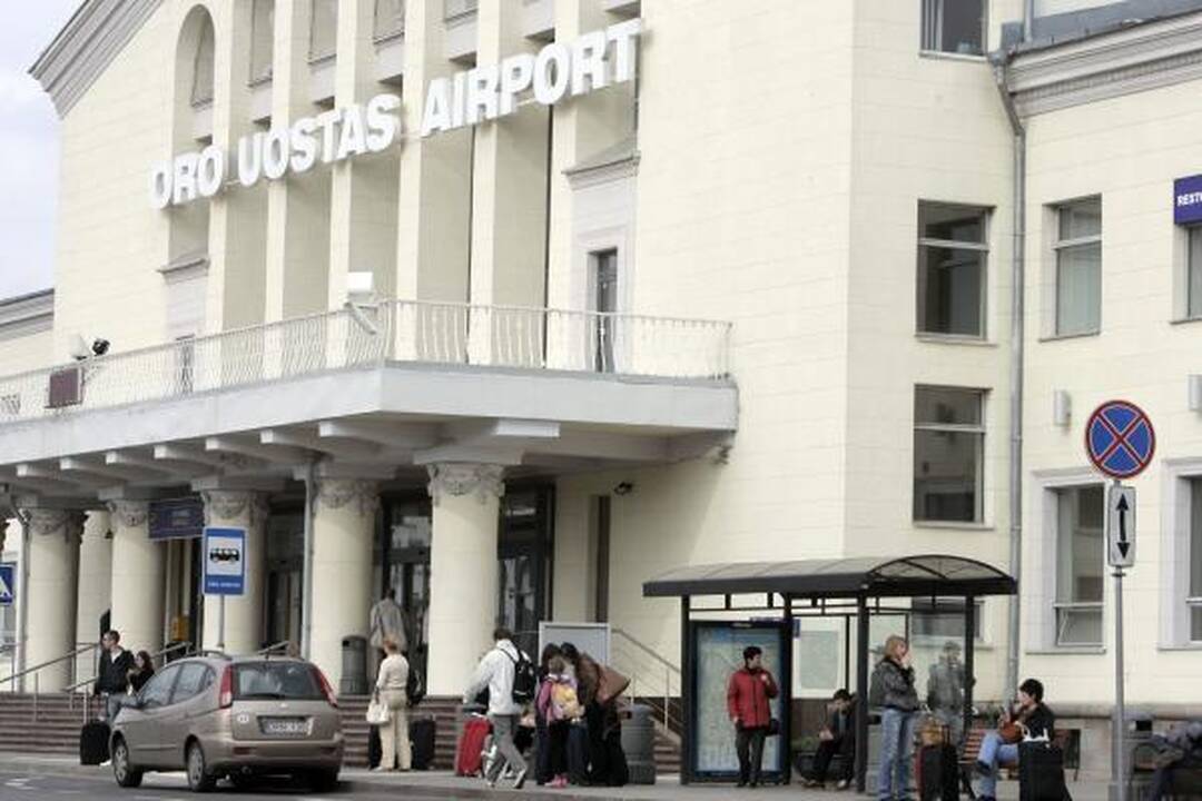 Sklandus Lietuvos oro uostų darbas dar neatkurtas (papildyta 12.45 val.)