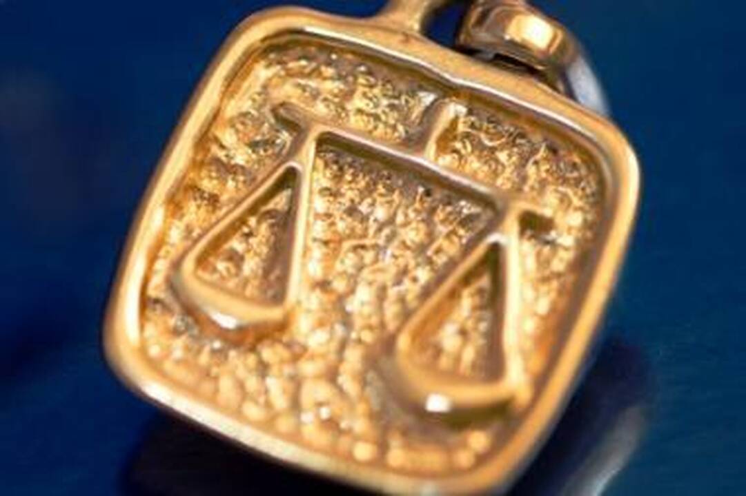 Teismas sustabdė Šiaulių merui nepalankų VTEK sprendimą, kad jis galėtų dalyvauti rinkimuose