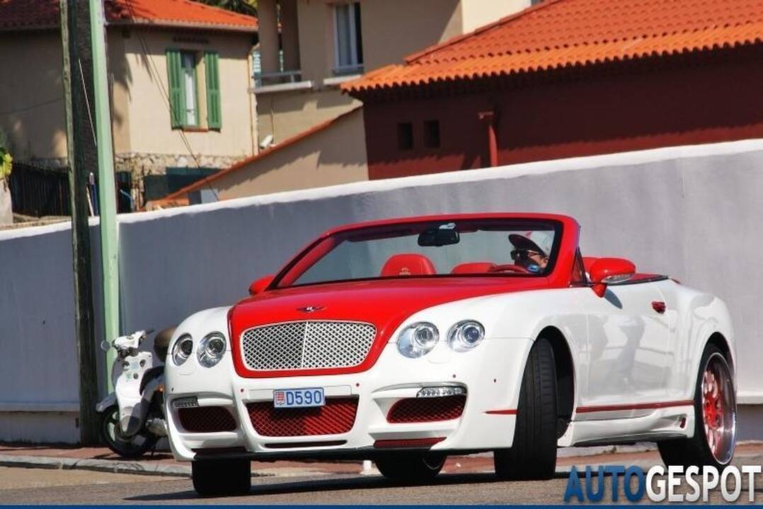 „Bentley Continental GTC“: Monako vėliavos spalvos