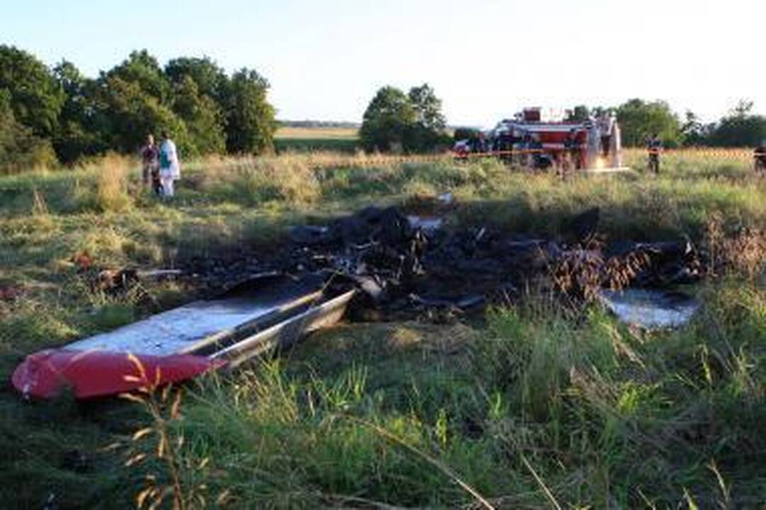 Prie Kauno žuvo dviviečio lėktuvo pilotas