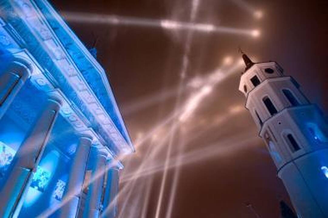 Kultūros šaukliai dažė sostinės dangų (video)