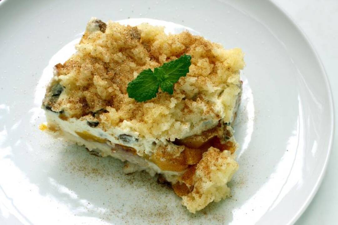 Po vestuvių pobūvio sostinės restorane maistu apsinuodijo 2 svečiai