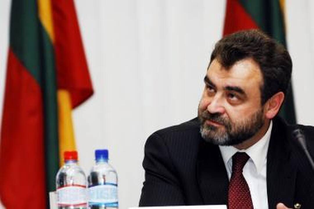 Užduotis Konstitucijos egzaminui ruošia E.Kūris (papildyta)