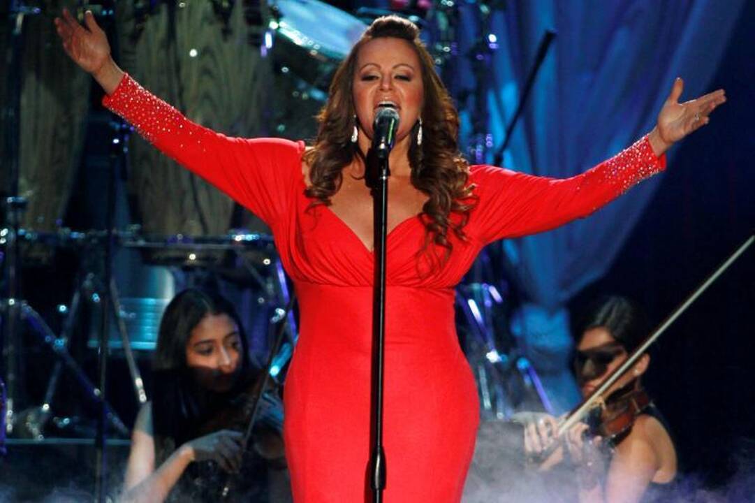 Per lėktuvo katastrofą žuvo garsi dainininkė J. Rivera