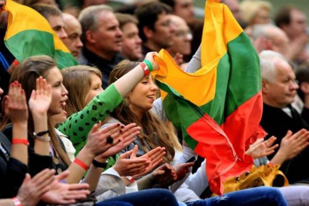 Tenisininkas L.Grigelis išplėšė pergalę Lietuvai (papildyta)