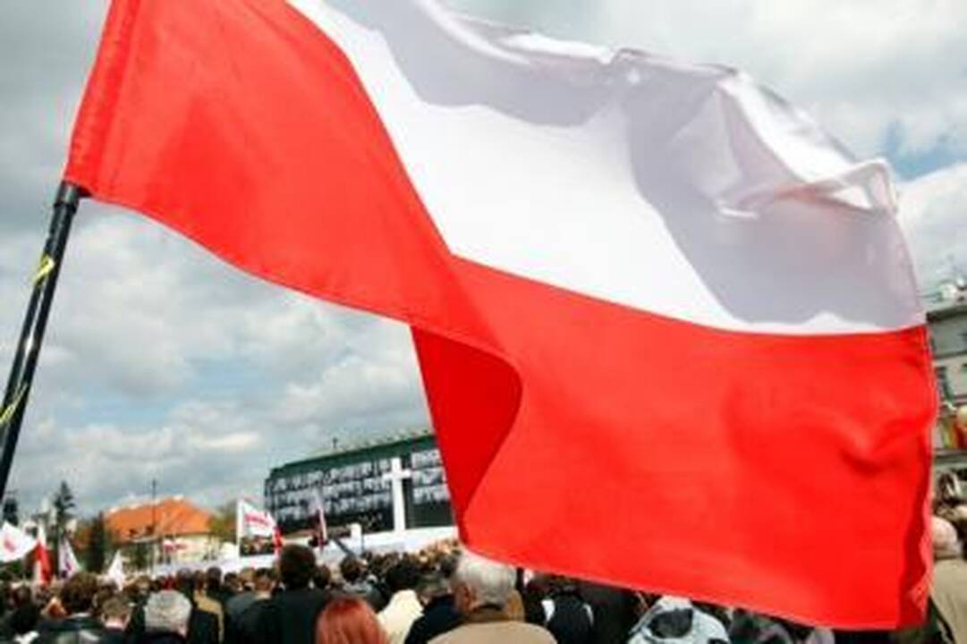 Prie Prezidentūros lenkai ir rusai reikalavo laisvės mokytis gimtąja kalba