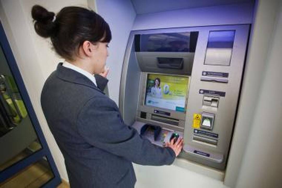 Pirmasis Europoje biometrinis bankomatas įdiegtas Varšuvoje 