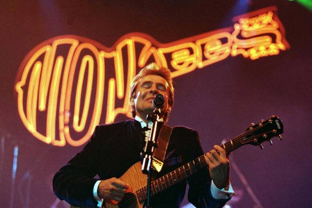 Mirė grupės „The Monkees“ lyderis Davy Jonesas