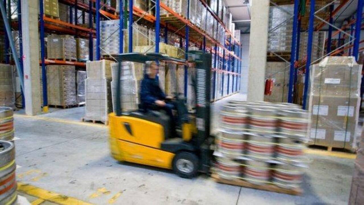 Kalėdiniai kroviniai  jau atkeliavo į sandėlius