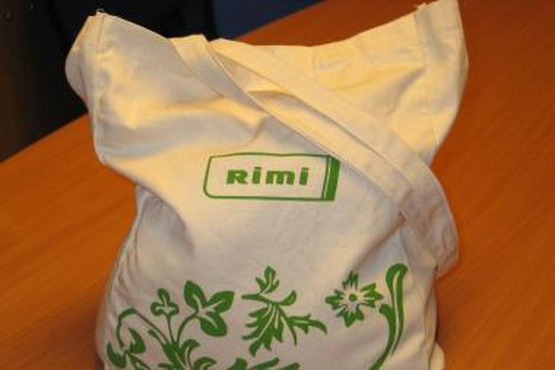 „Rimi" siūlo rinktis ekologiškus maišelius