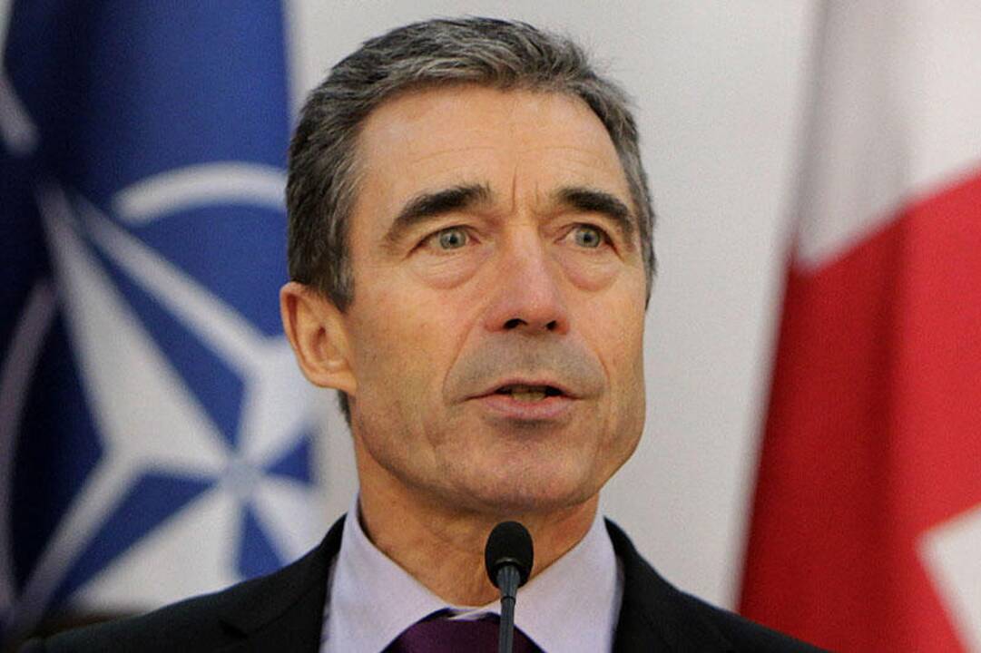 A.F.Rasmussenas susilaužė ranką ir atidėjo vizitą į Baltijos šalis