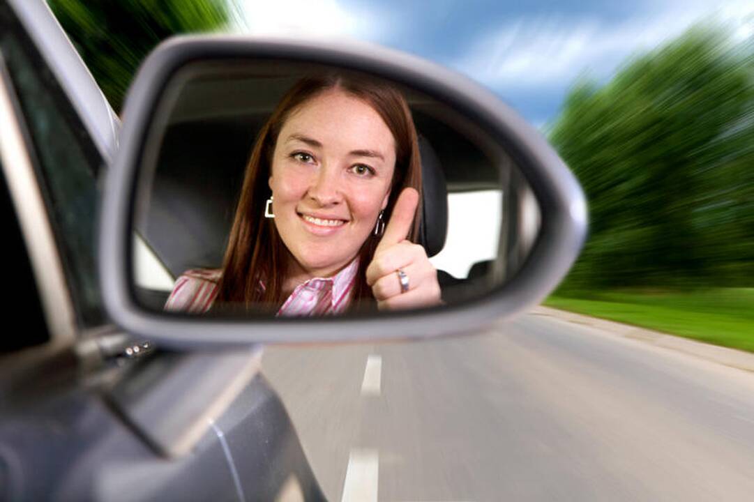 Rusijoje žadama leisti vairuoti nuo 16 metų