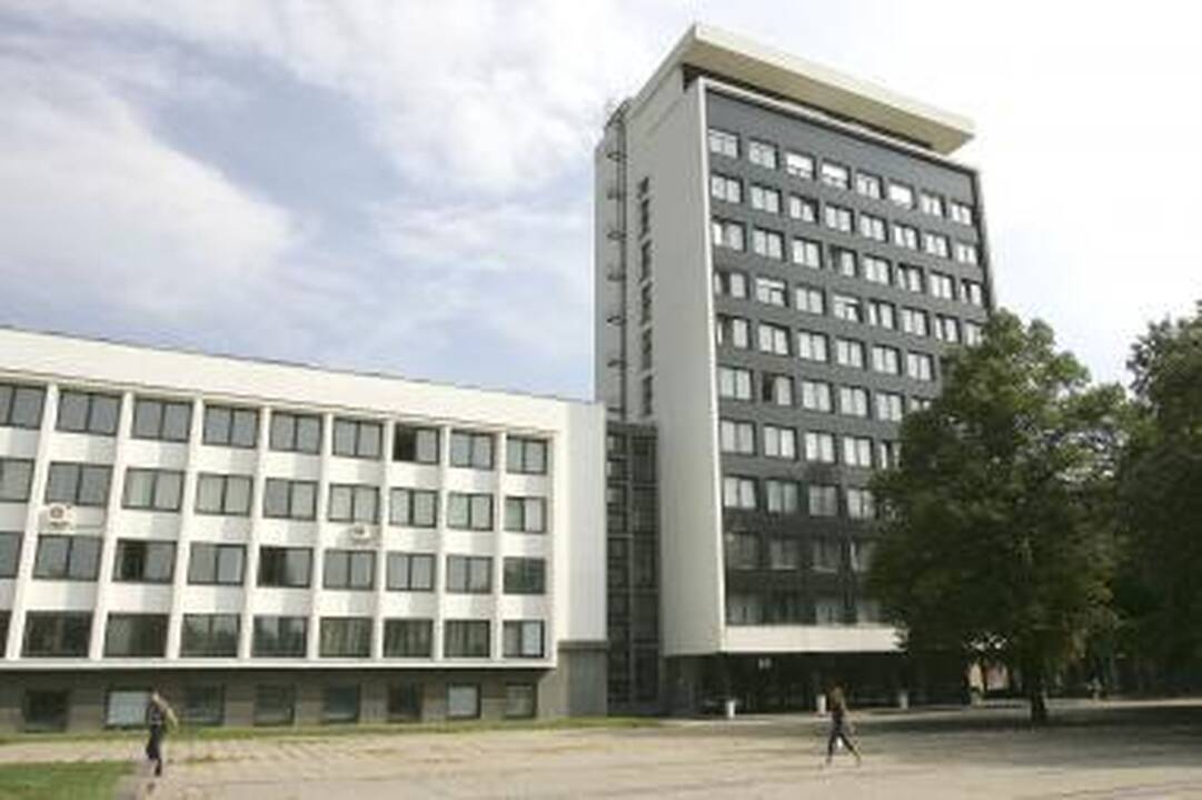 Savivaldybė nori glaustis pas V.Romanovą