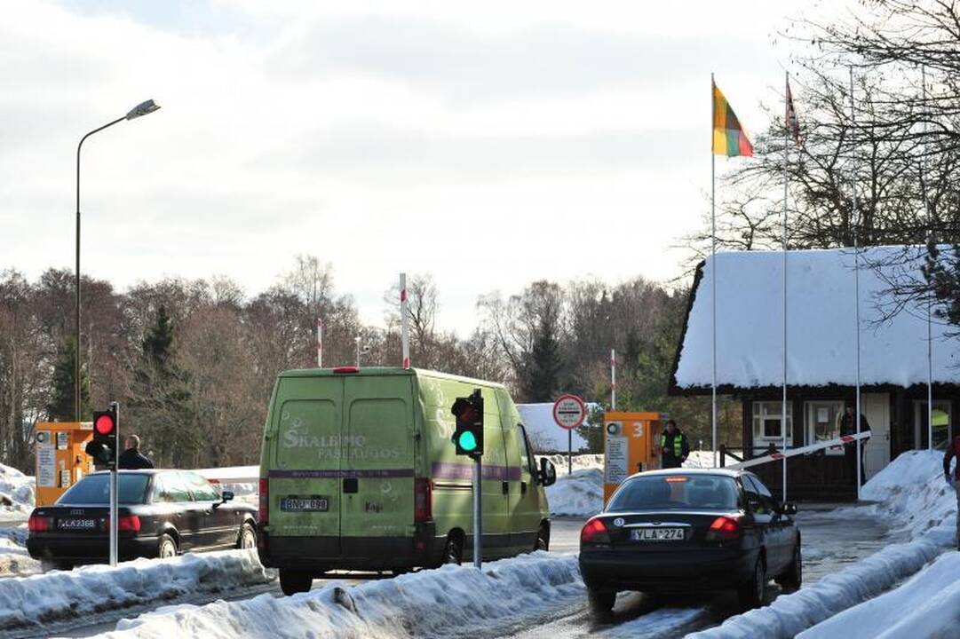 Kas turi kompensuoti nuostolius už nugriautus pastatus Juodkrantėje?