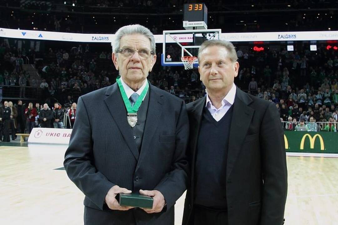 V.Garastui įteiktas „Žalgirio“ garbės ordinas