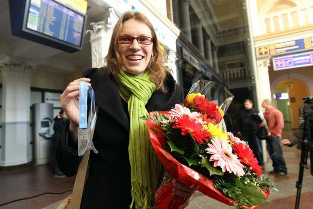 Austra Skujytė tapo diplomuota magistre