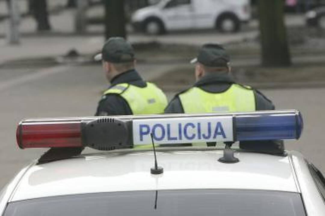 Seimas patvirtino: 50 litų bauda už KET pažeidimą didinama iki 300 litų