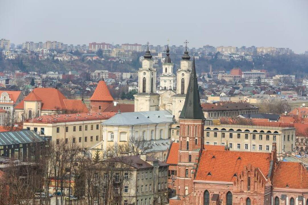 Slaptas naktinis skrydis virš Kauno – vagių medžioklė be leidimo