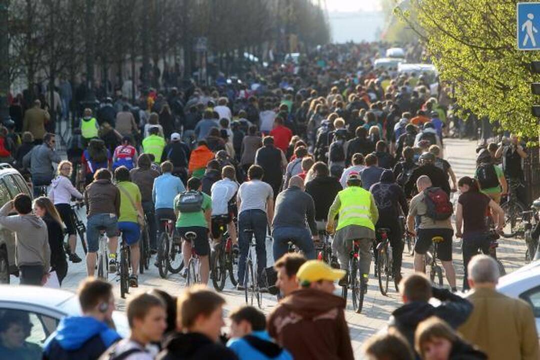Vilniuje prasidėjo Kritinės masės sezonas