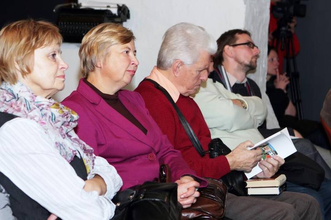 Almanache „Baltija 2012“ skamba ir nauji vardai