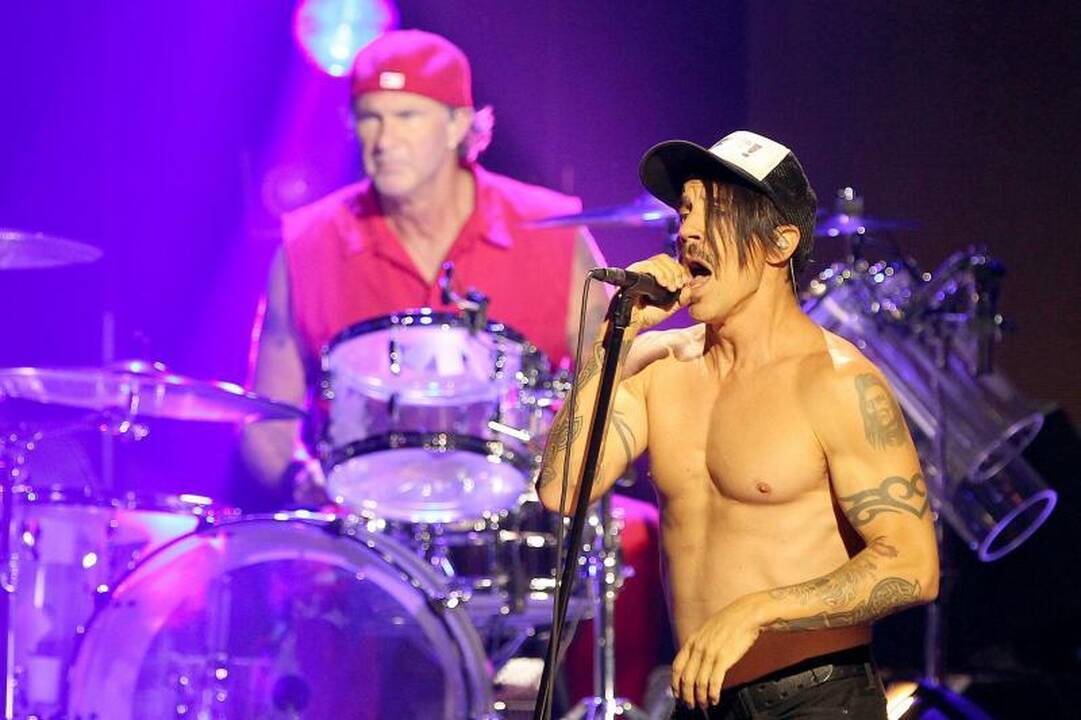 Į Lietuvą pirmąkart atvyksta „Red Hot Chili Peppers“