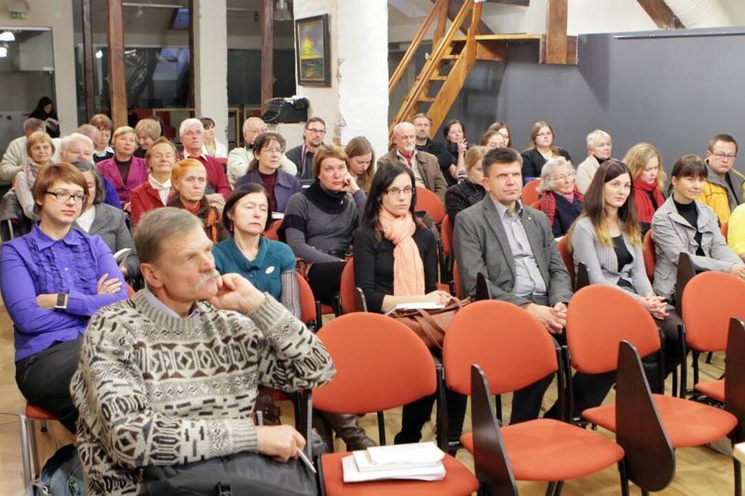 Almanache „Baltija 2012“ skamba ir nauji vardai
