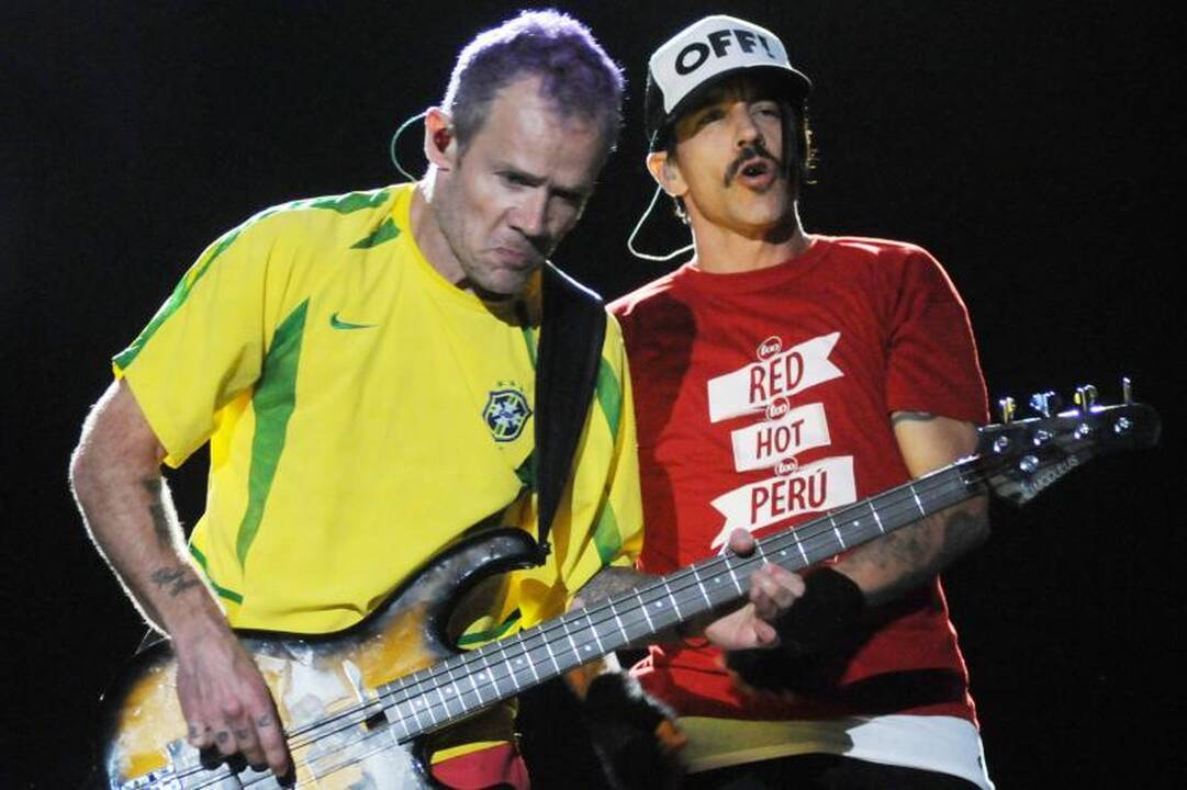 Į Lietuvą pirmąkart atvyksta „Red Hot Chili Peppers“