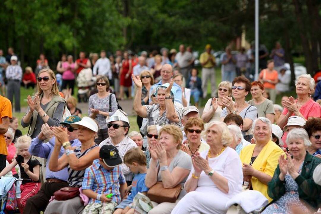 Draugystės parkas vėl atgijo nuo V.Čepinskio smuiko