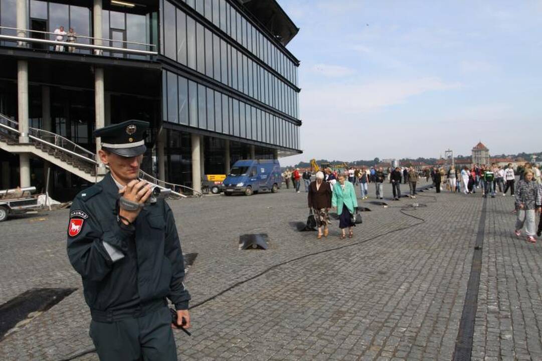Pratybos arenoje: spec. tarnybos parodė, kad moka dirbti 