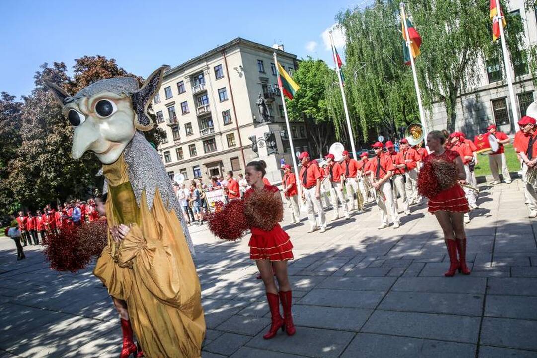 Kauno šventę pradėjo pučiamųjų festivalis