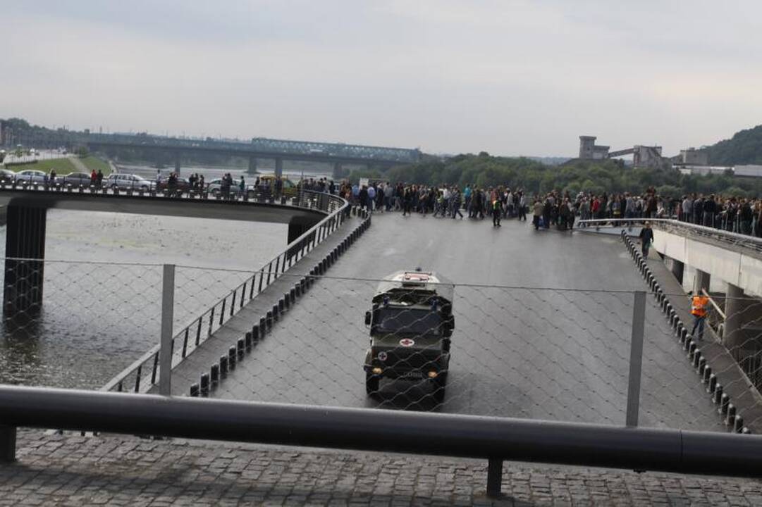 Pratybos arenoje: spec. tarnybos parodė, kad moka dirbti 