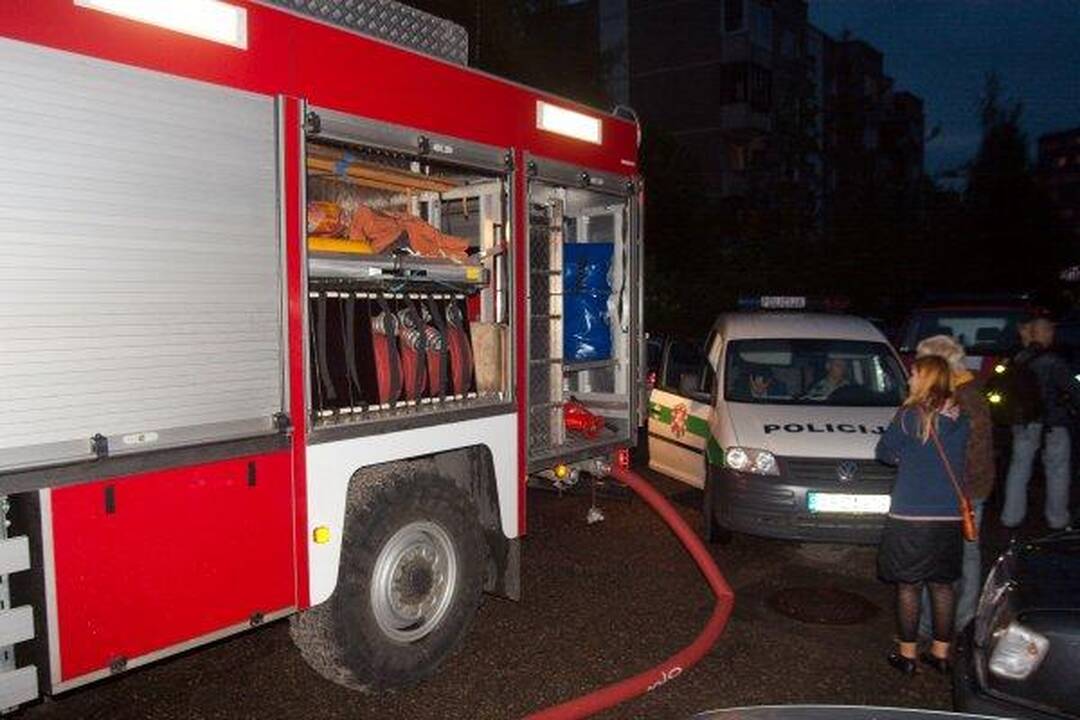 Vilniuje daugiabutyje kilusiame gaisre žuvo du žmonės (papildyta)