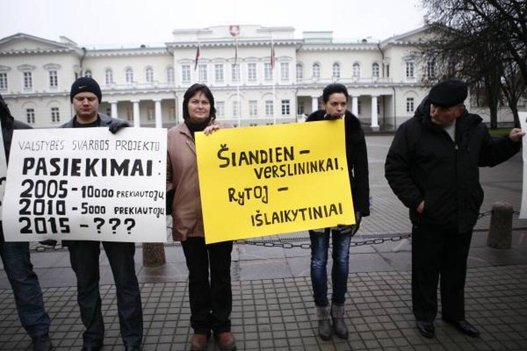 Prie prezidentūros - Gariūnų prekybininkų piketas