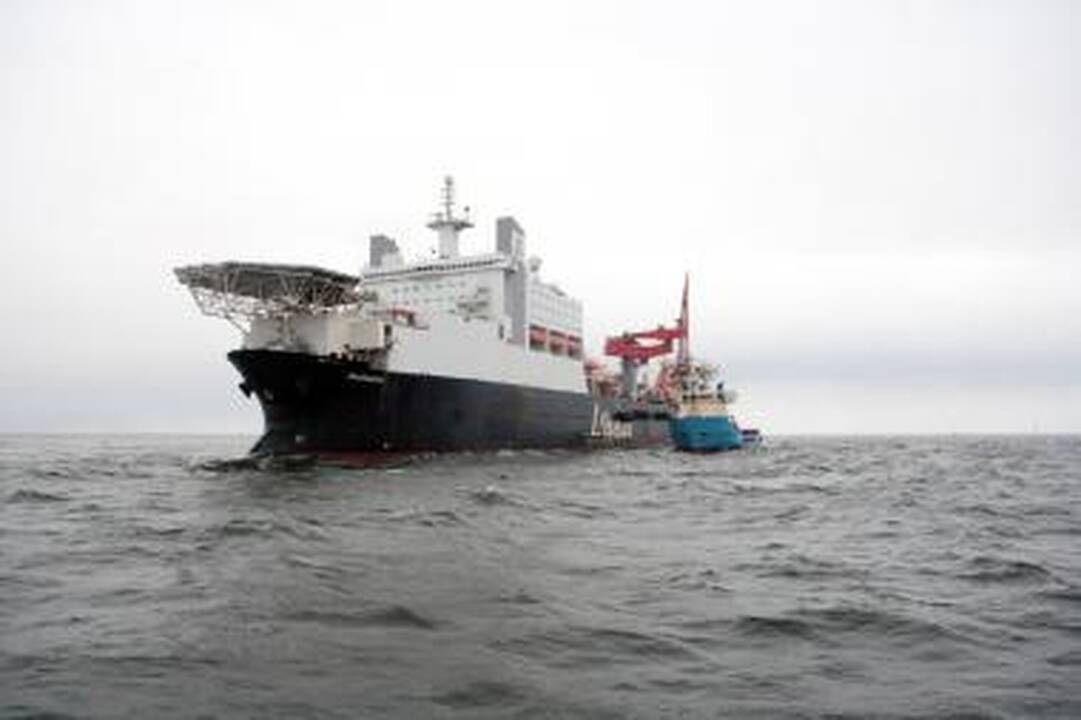 "Nord Stream" dujotiekio tiesimas Baltijos jūros dugnu vyksta pagal planą, praneša bendrovė
