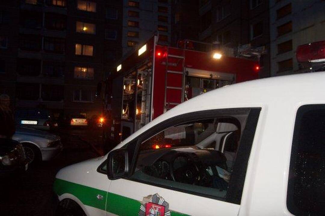 Vilniuje daugiabutyje kilusiame gaisre žuvo du žmonės (papildyta)