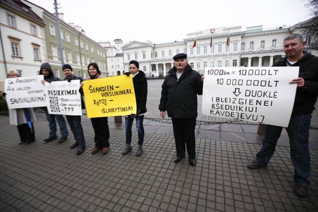 Prie prezidentūros - Gariūnų prekybininkų piketas