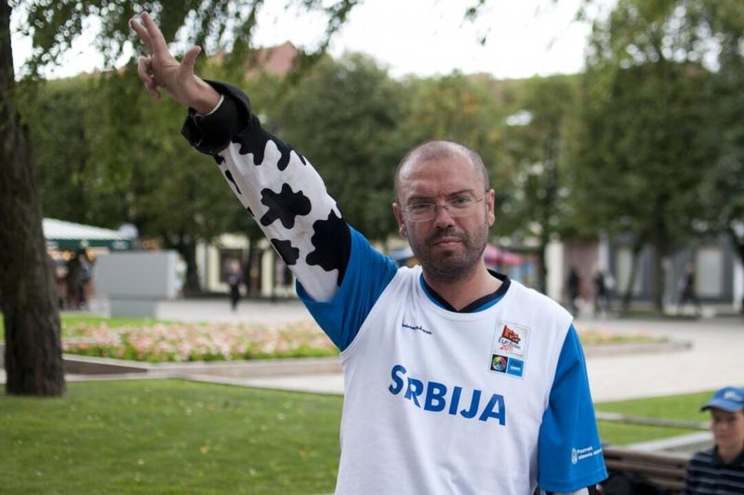Kaune krepšinio kamuolį gainioja ir užsienio sirgaliai