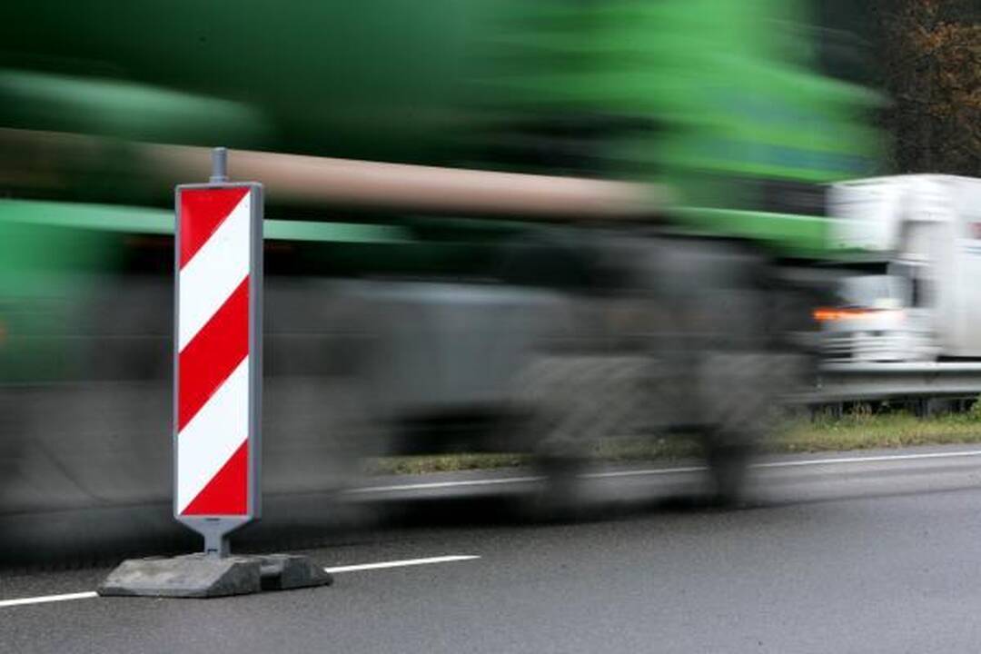 Vilnius–Kaunas: lietuviškomis dešromis grįsta magistralė