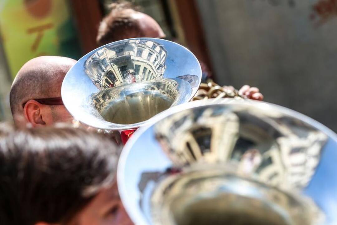 Kauno šventę pradėjo pučiamųjų festivalis