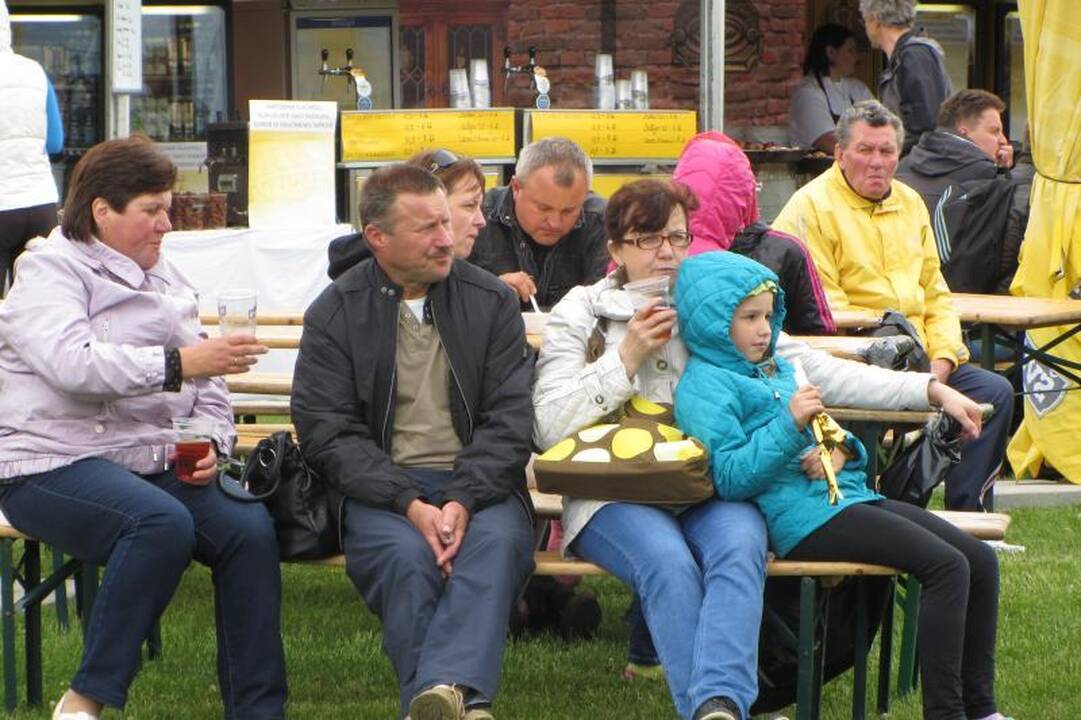 Neringa paskelbė vasaros         pradžią