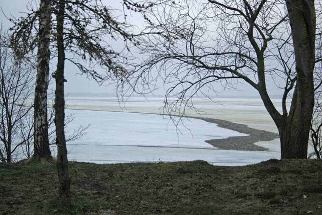 Ledai grasina užkimšti Atmatos žiotis