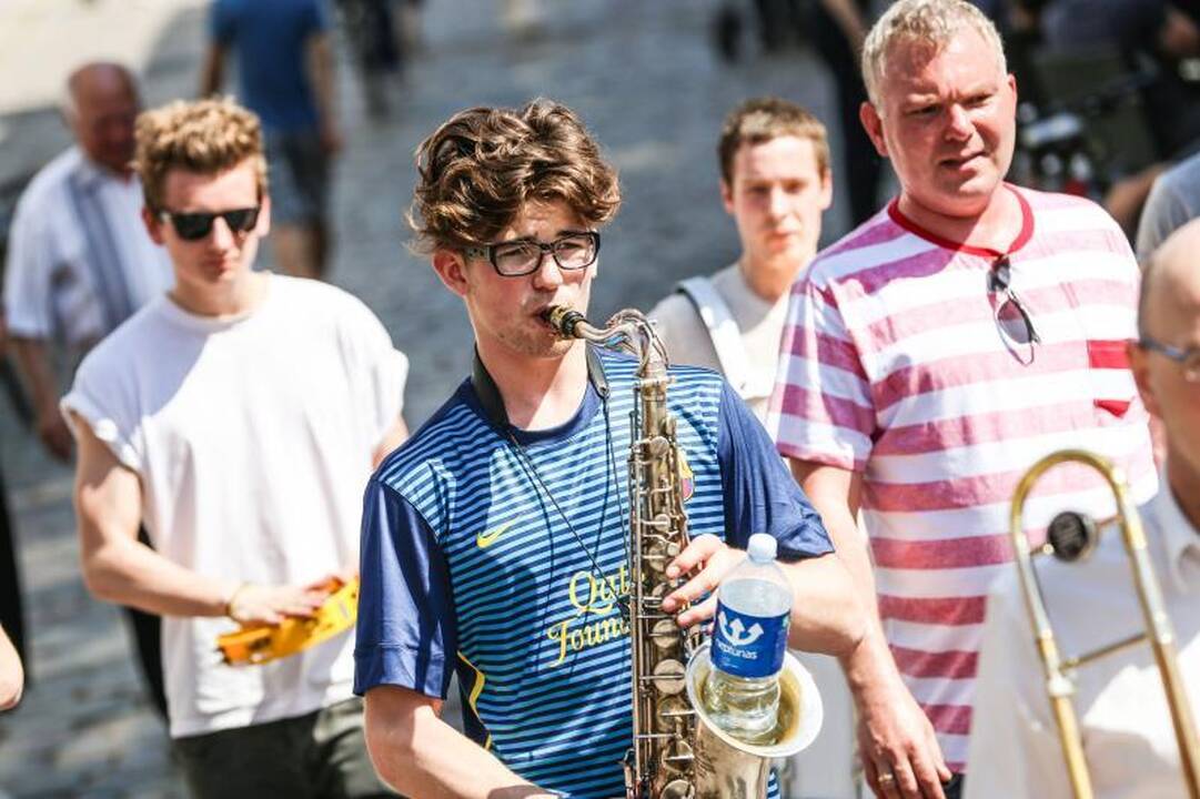 Kauno šventę pradėjo pučiamųjų festivalis