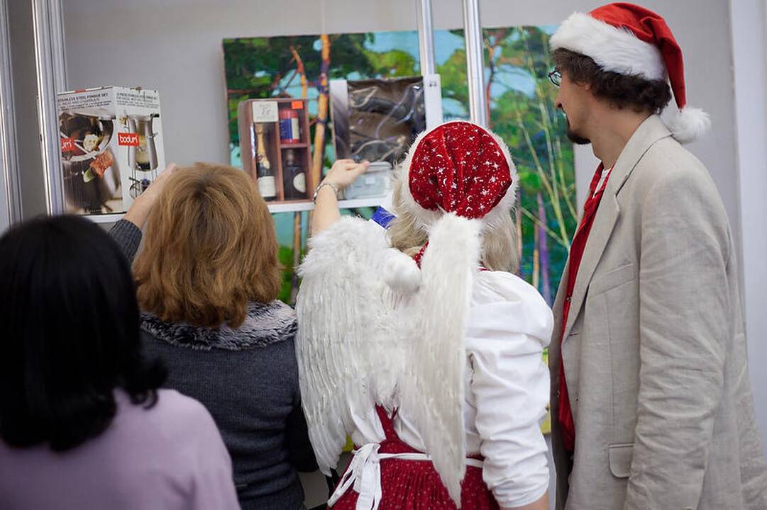 Vilniaus rotušėje šurmuliavo Kalėdų labdaros mugė 