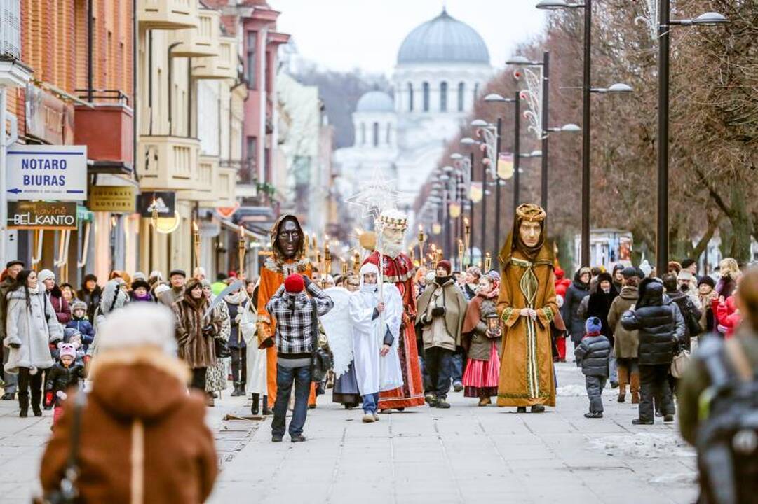Šventines linksmybes užbaigė Trys Karaliai 
