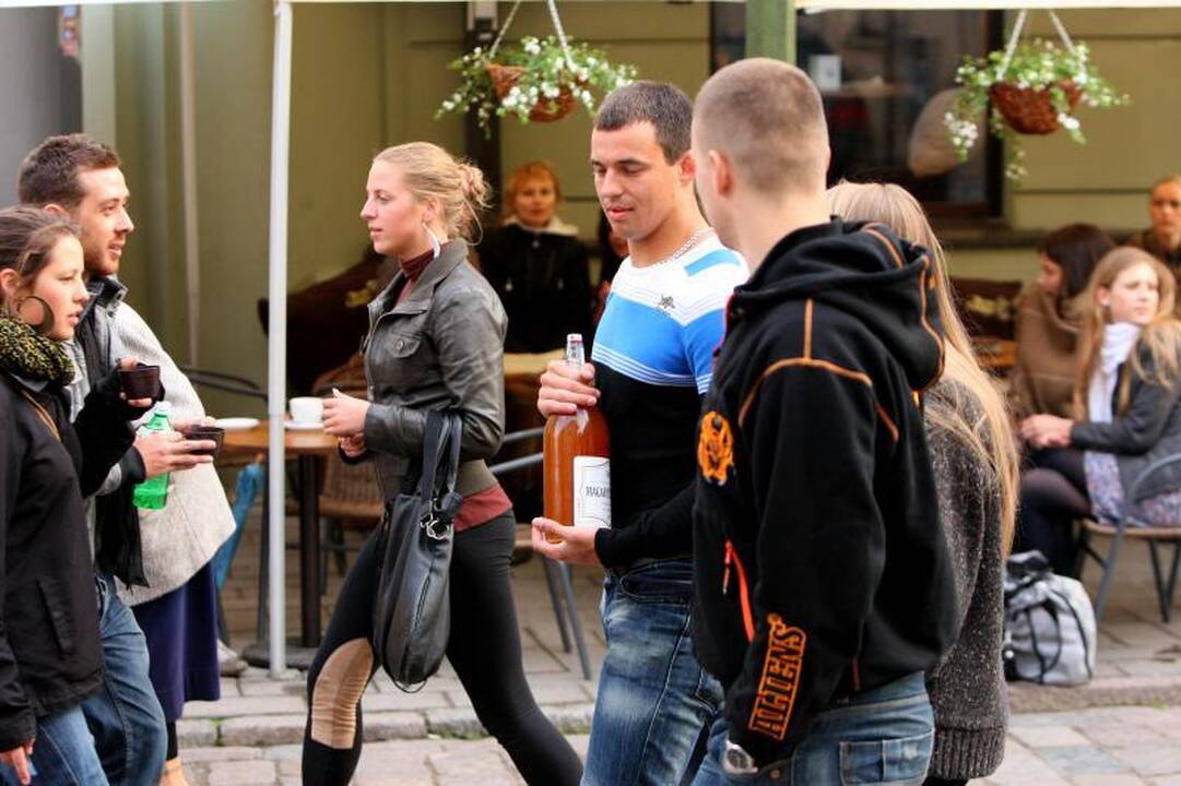 Kauno senamiestis skelbia vasarą