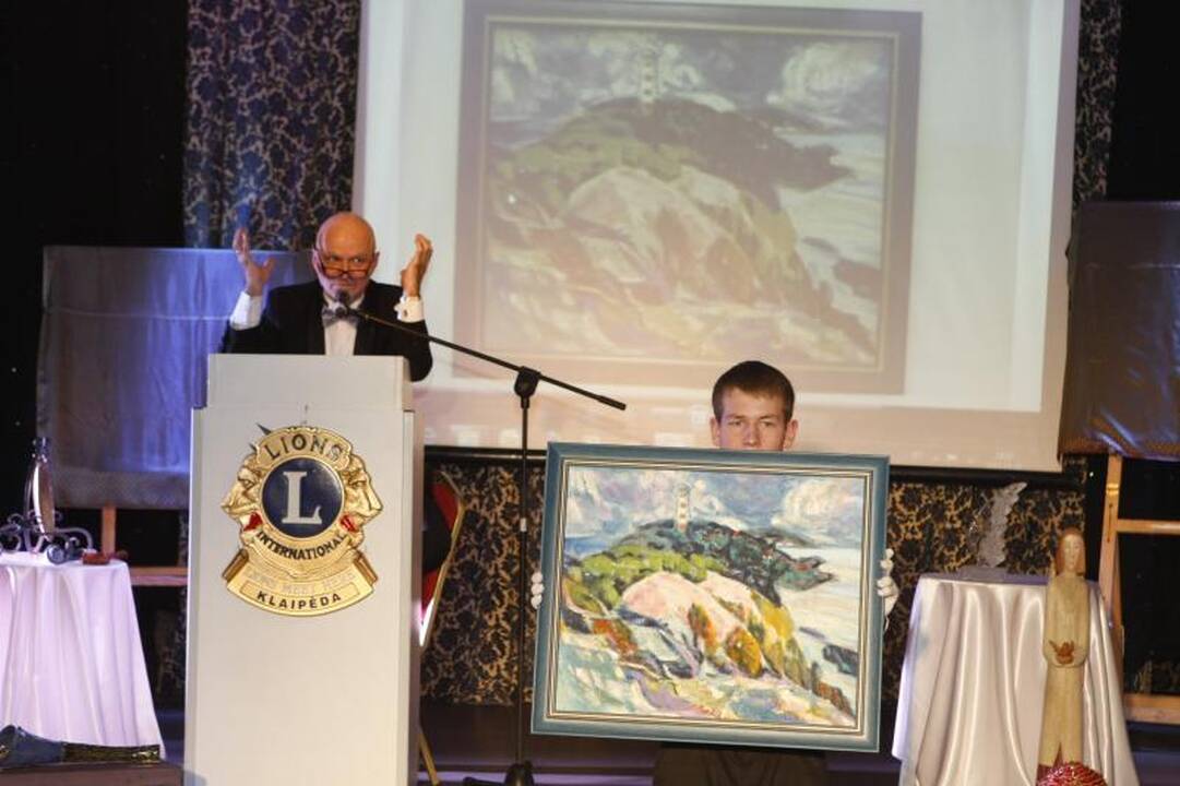 Mažiesiems ligoniams paaukojo per 100 tūkst. litų
