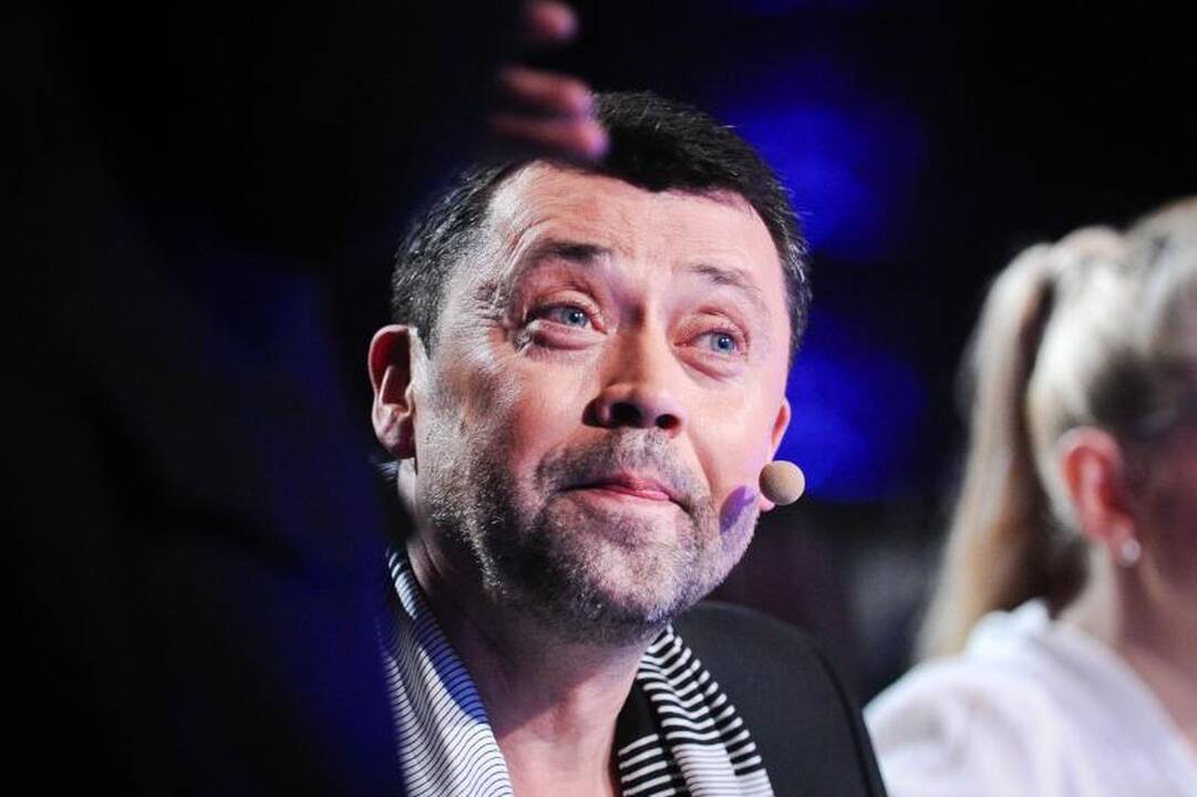 „X faktorių“ turėjo palikti N. Bartaška 